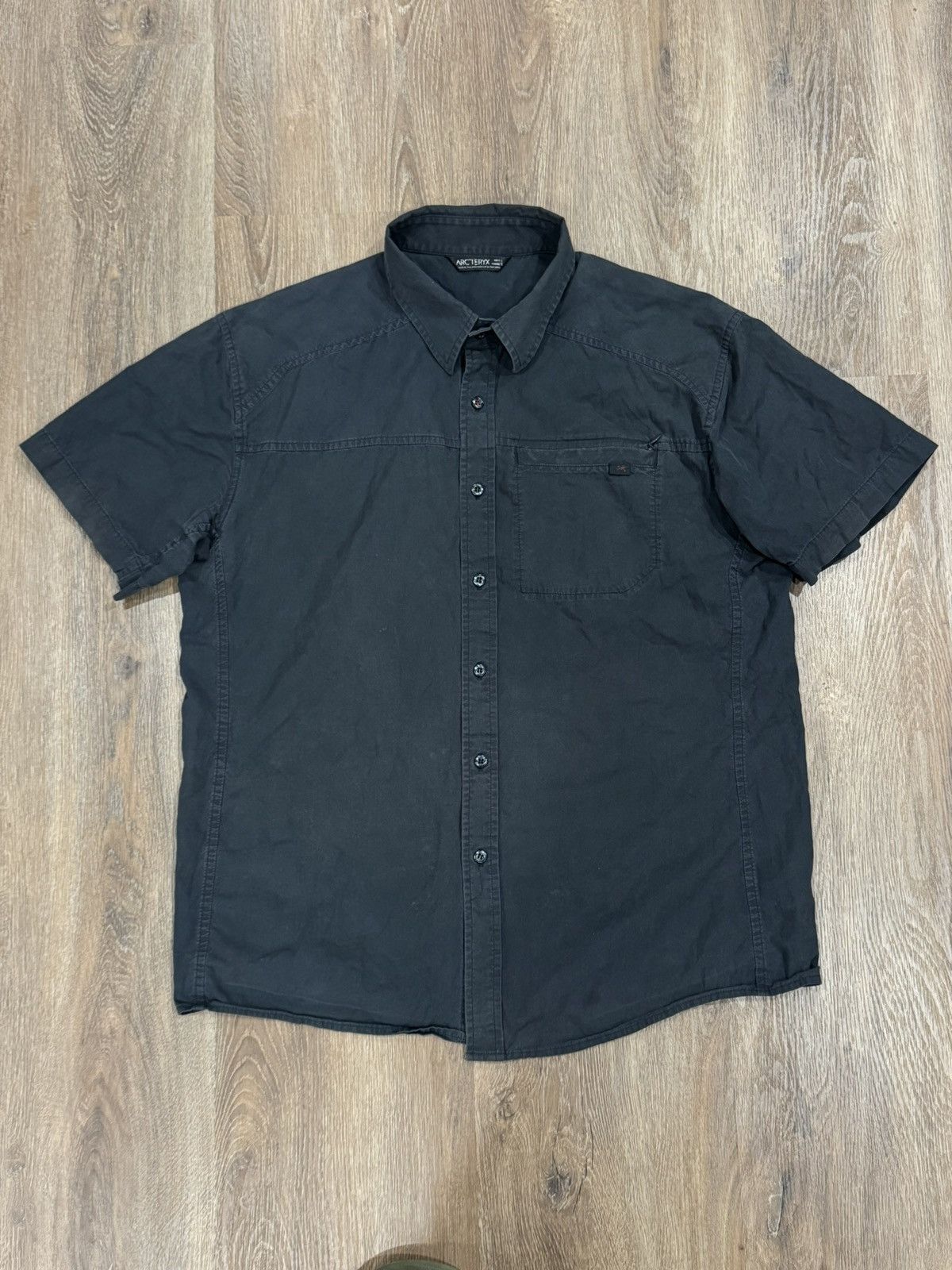 Arc'teryx Arc’teryx Button down S/S Shirt Size US L / EU 52-54 / 3 - 1 Thumbnail