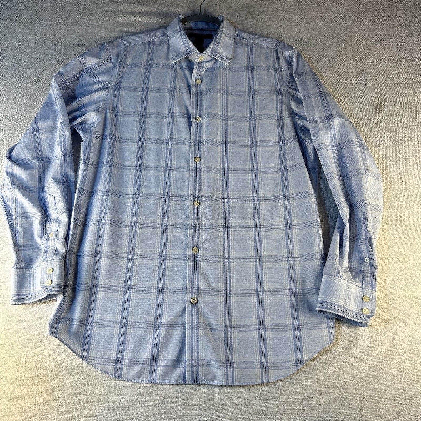 Banana Republic Banana Republic Non-Iron Slim Fit L Blue Plaid Long Sleeve Size US L / EU 52-54 / 3 - 1 Thumbnail