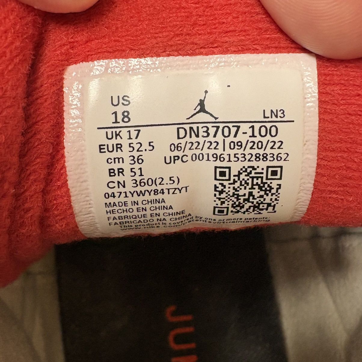 Jordan Brand Nike Air Jordan Retro 3 White Cement Reimagined Size 18 Size US 15 / EU 48 - 9 Thumbnail
