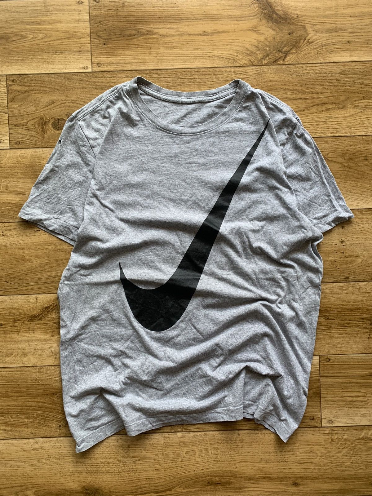 Nike × Vintage Nike Vintage Big Logo Tee Avantgard Size US L / EU 52-54 / 3 - 1 Thumbnail