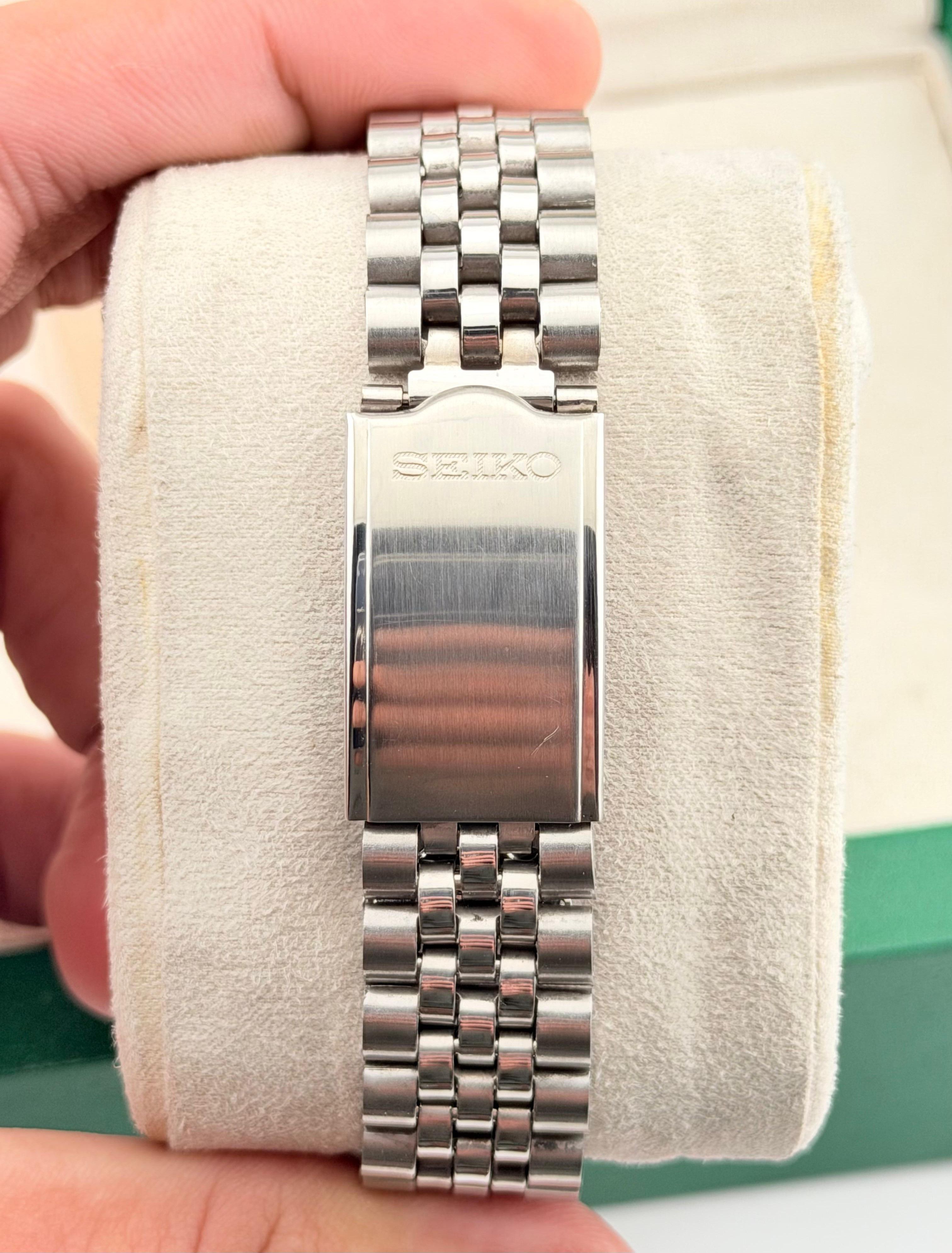 Seiko Elegant Seiko 5 Men's Wrist Automatic Watch Size 36 - 7 Thumbnail