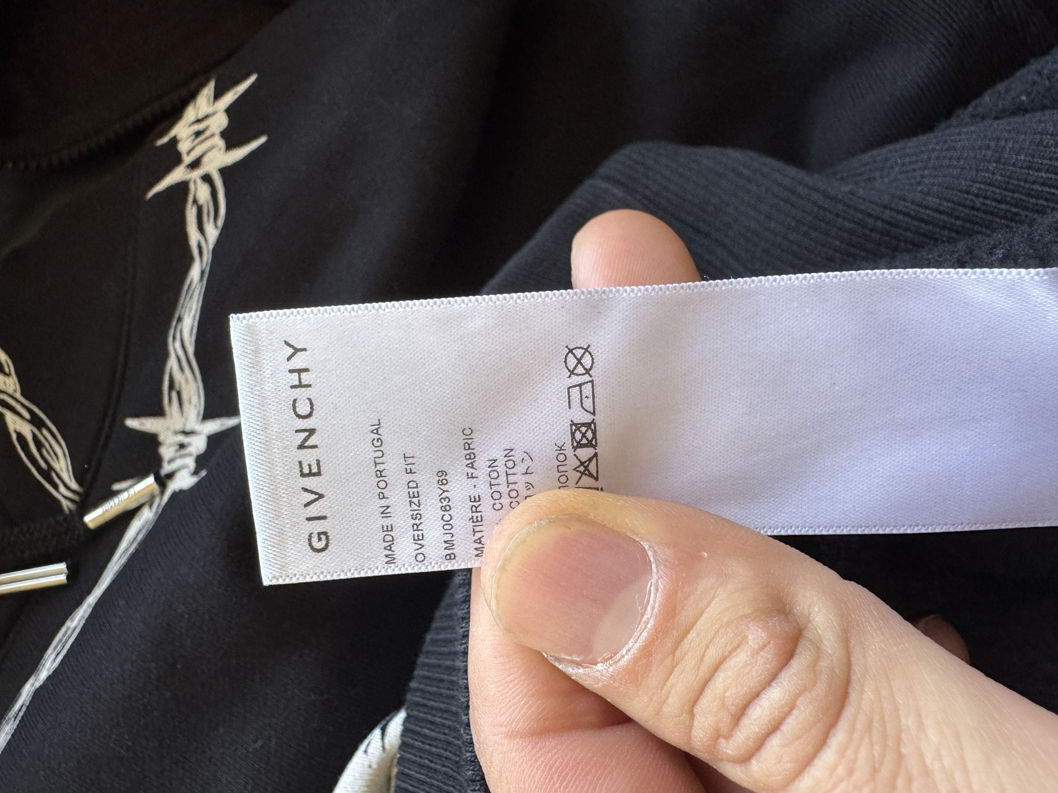Givenchy Black Barbed Wire Eagle Oversized Hoodie Size US S / EU 44-46 / 1 - 16 Thumbnail