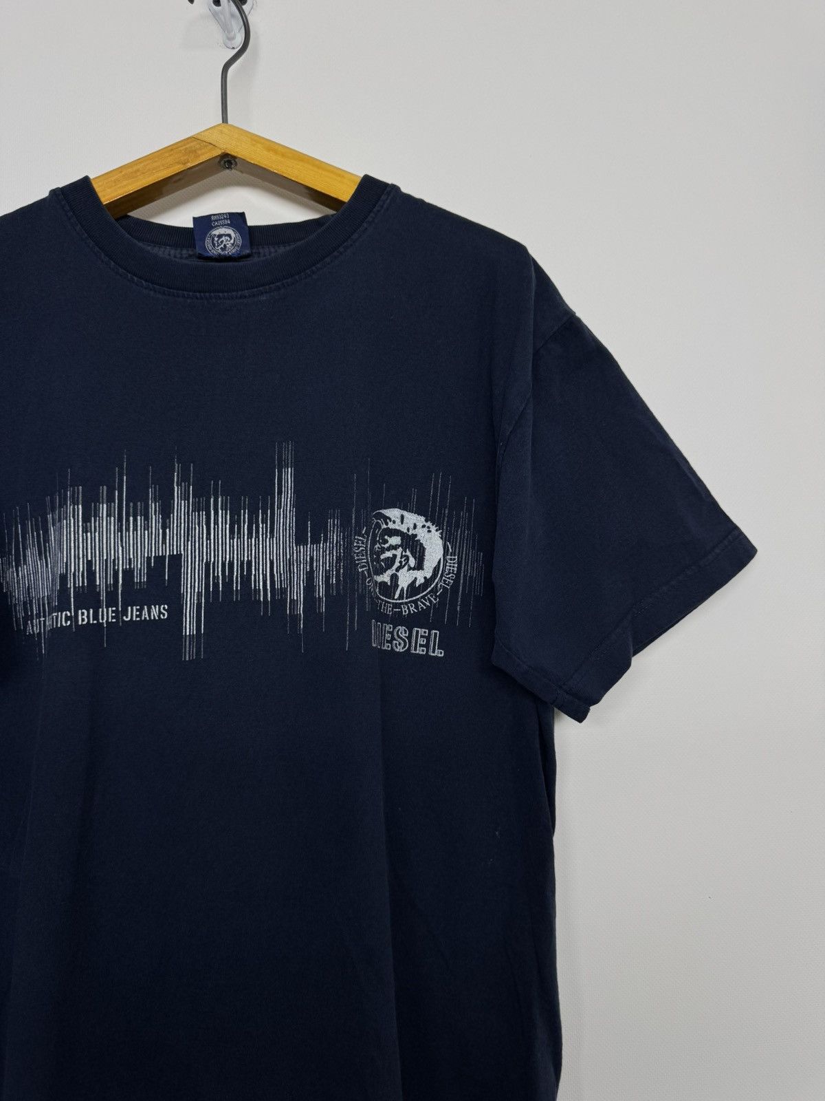 Diesel Vintage Big logo Y2K Diesel T-shirt Rare Size US M / EU 48-50 / 2 - 6 Thumbnail