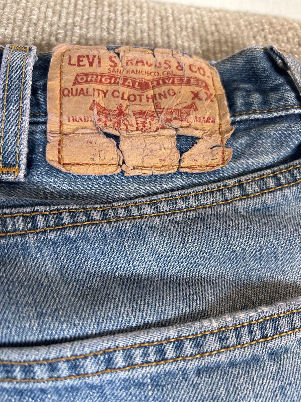 Levi's Levi’s 501 original fit jeans, vintage distressed 0069 I nee Size US 38 / EU 54 - 6 Thumbnail