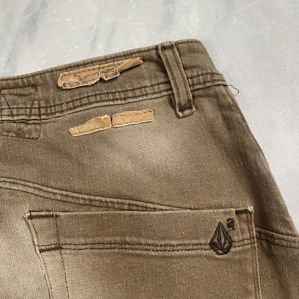Volcom Rare Vintge y2k Volcom Skateboard Washed Brown Jeans Size US 31 - 5 Thumbnail