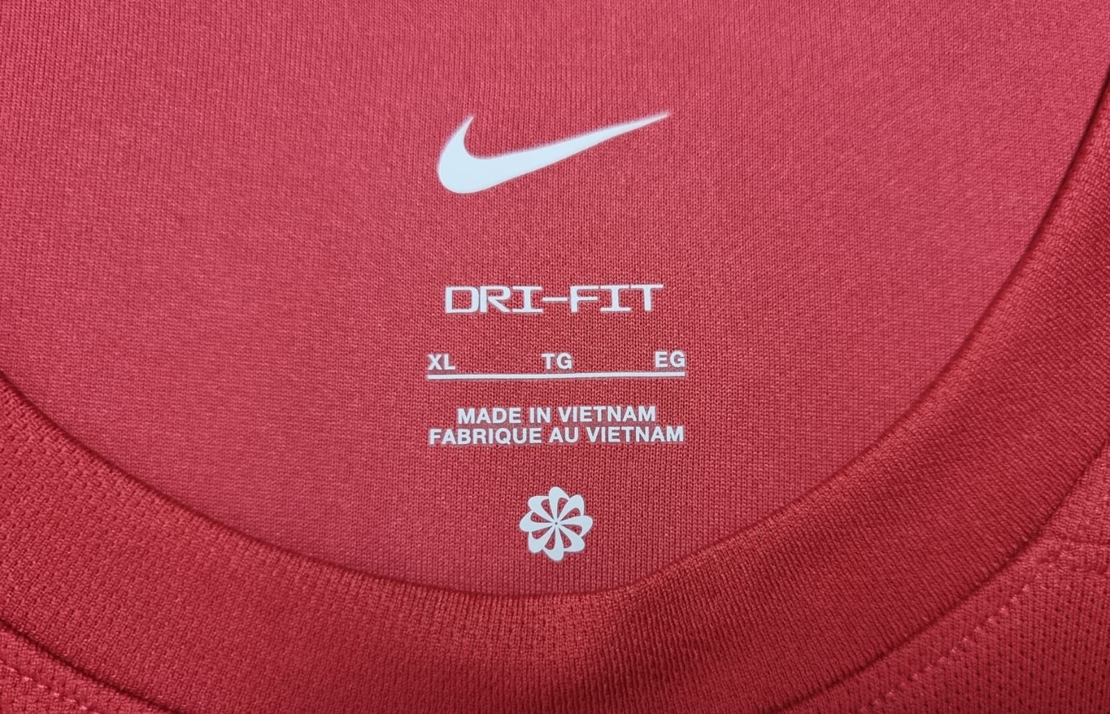 Nike new Nike sportswear coach dri-fit Arkansas jersey XL red Size US XL / EU 56 / 4 - 4 Thumbnail