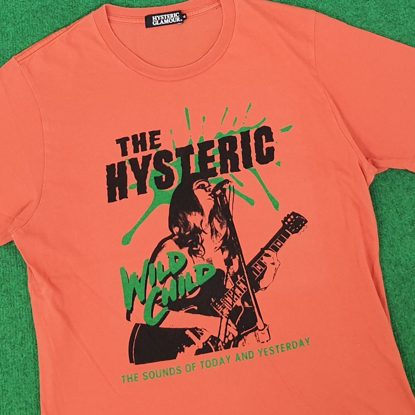 Hysteric Glamour Vintage Hysteric Glamour Japanese Brand Tshirt C223N68 Size US M / EU 48-50 / 2 - 2 Thumbnail