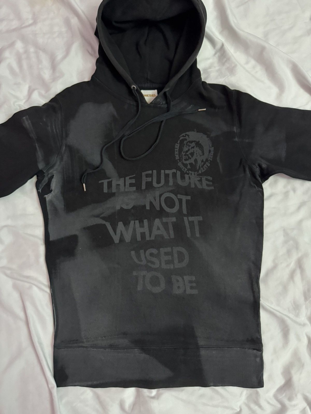 Diesel Vintage Diesel Punk Metal Spikes Avant Garde Big Logo Hoodie Size US S / EU 44-46 / 1 - 3 Thumbnail