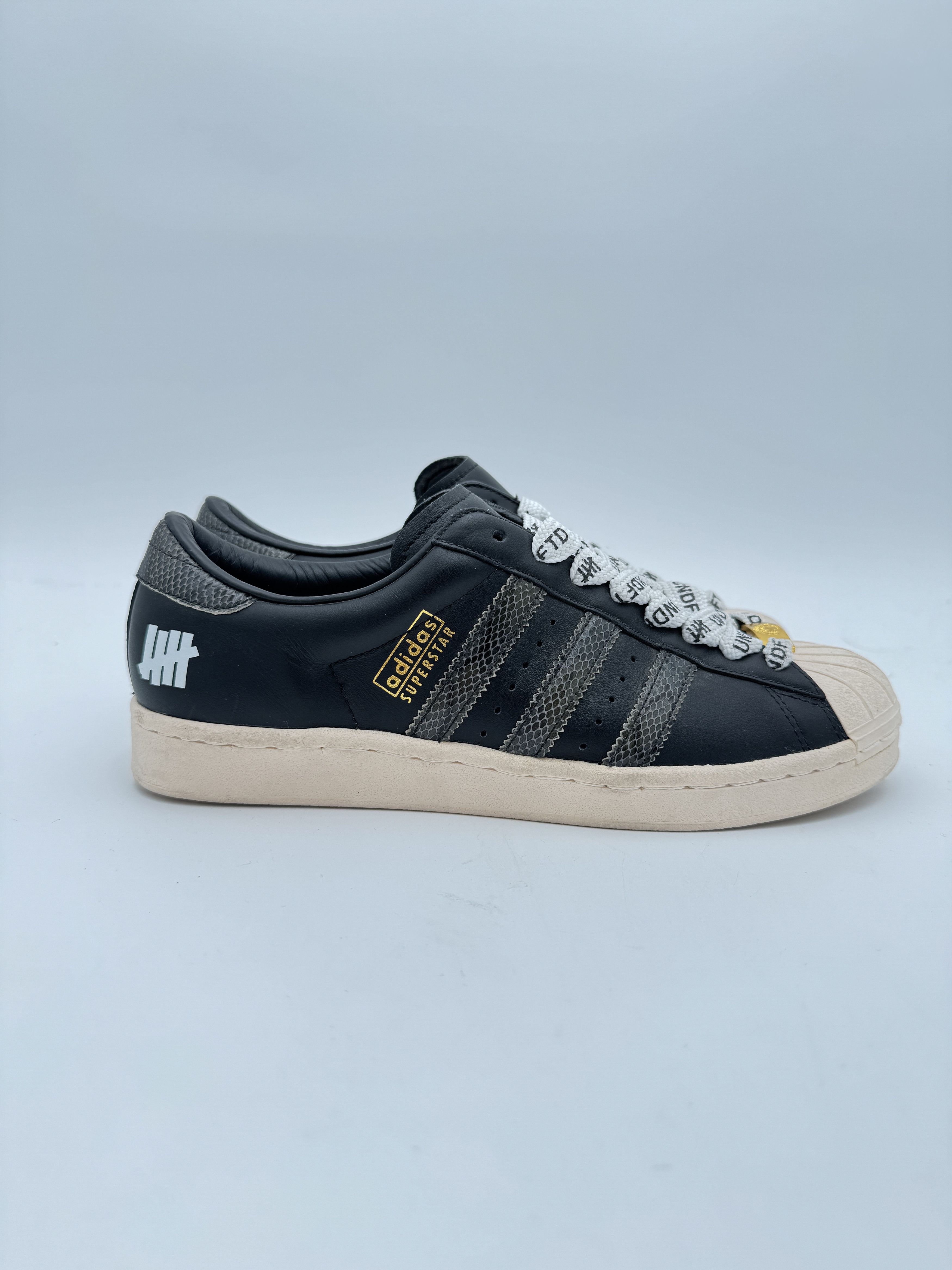 Adidas × Undefeated 1 of 600 Undefeated adidas Superstar 35th Anniversary Size US 9 / EU 42 - 2 Thumbnail