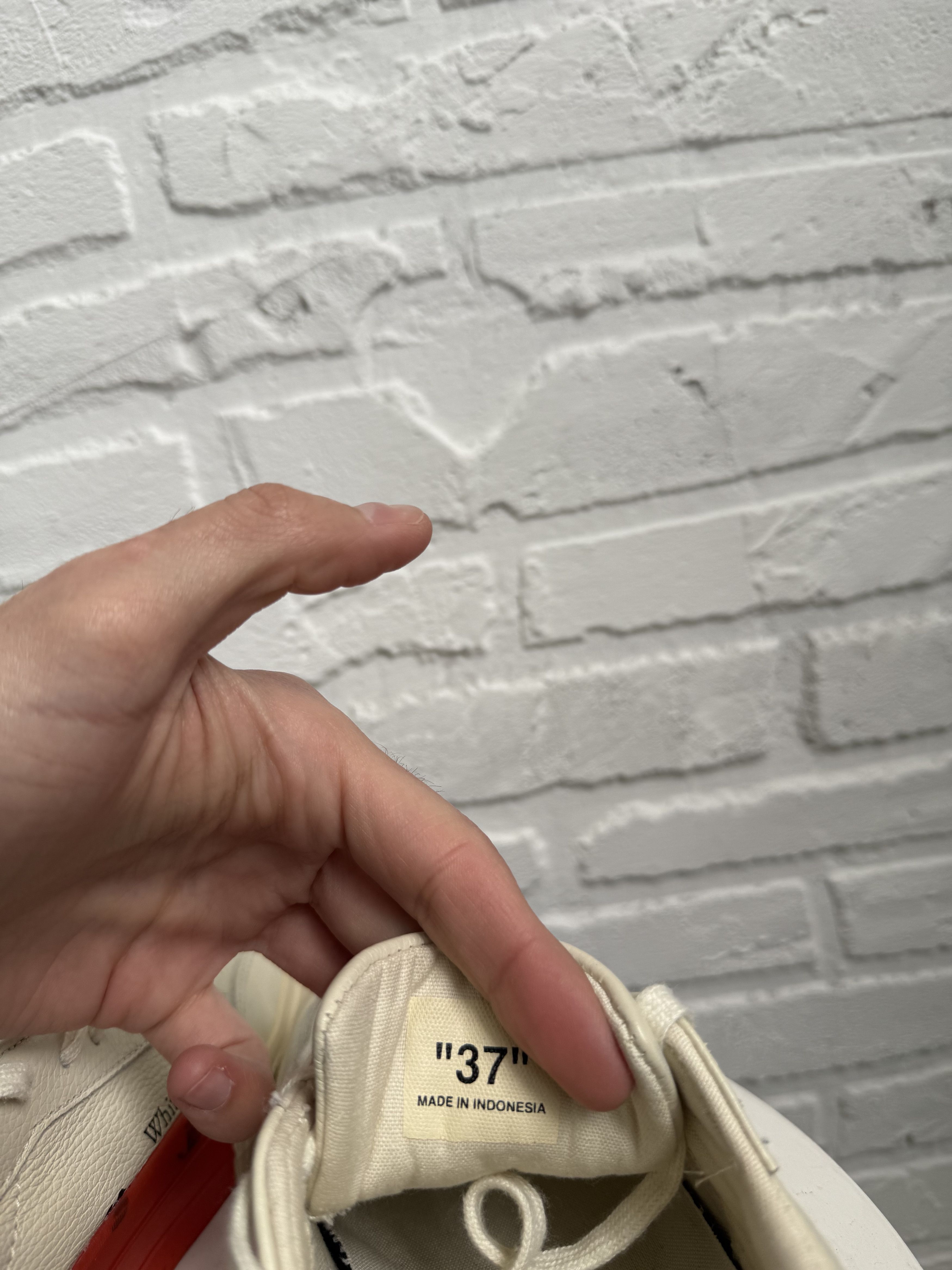 Off-White Off-White Leather Vulcanized Low sneakers cream white Size US 6 / IT 36 - 5 Thumbnail