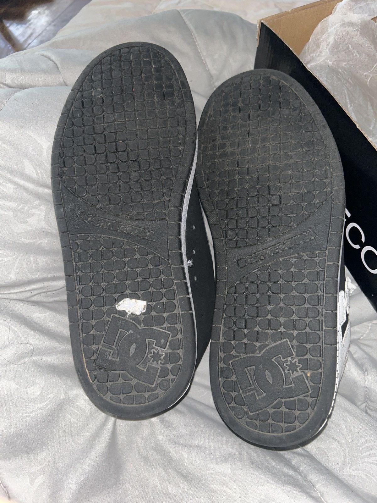 DC Dc Shoes Size US 12 / EU 45 - 2 Thumbnail