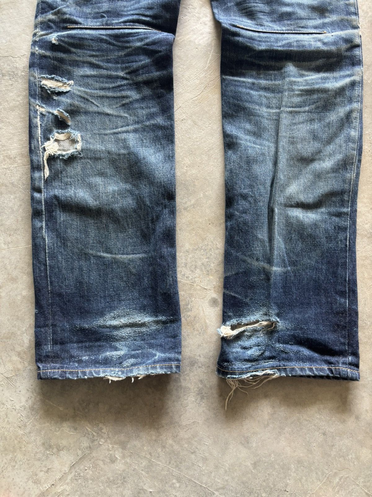 Number (N)ine DISTRESSED NUMBER (N)INE BIRDS DOUBLE KNEE CARPENTER DENIM Size US 32 / EU 48 - 23 Thumbnail