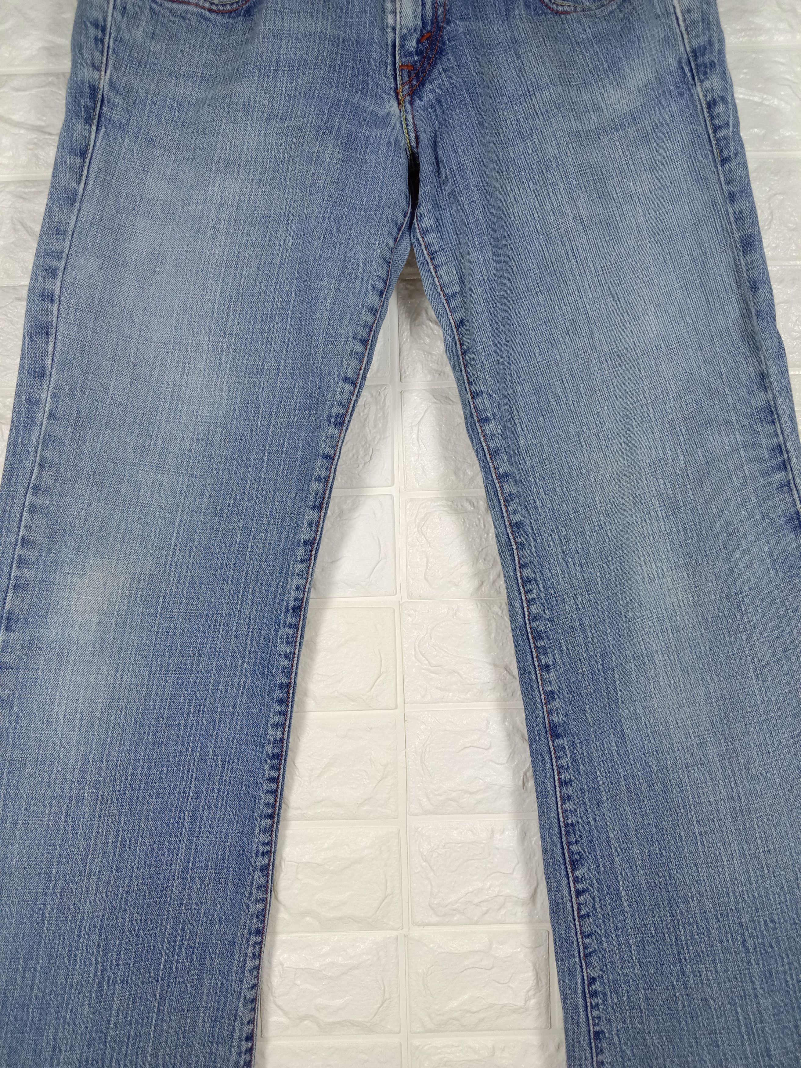 Levi's Vintage Levi's 524 Flare Jeans Light Wash Denim Size 31" - 3 Thumbnail
