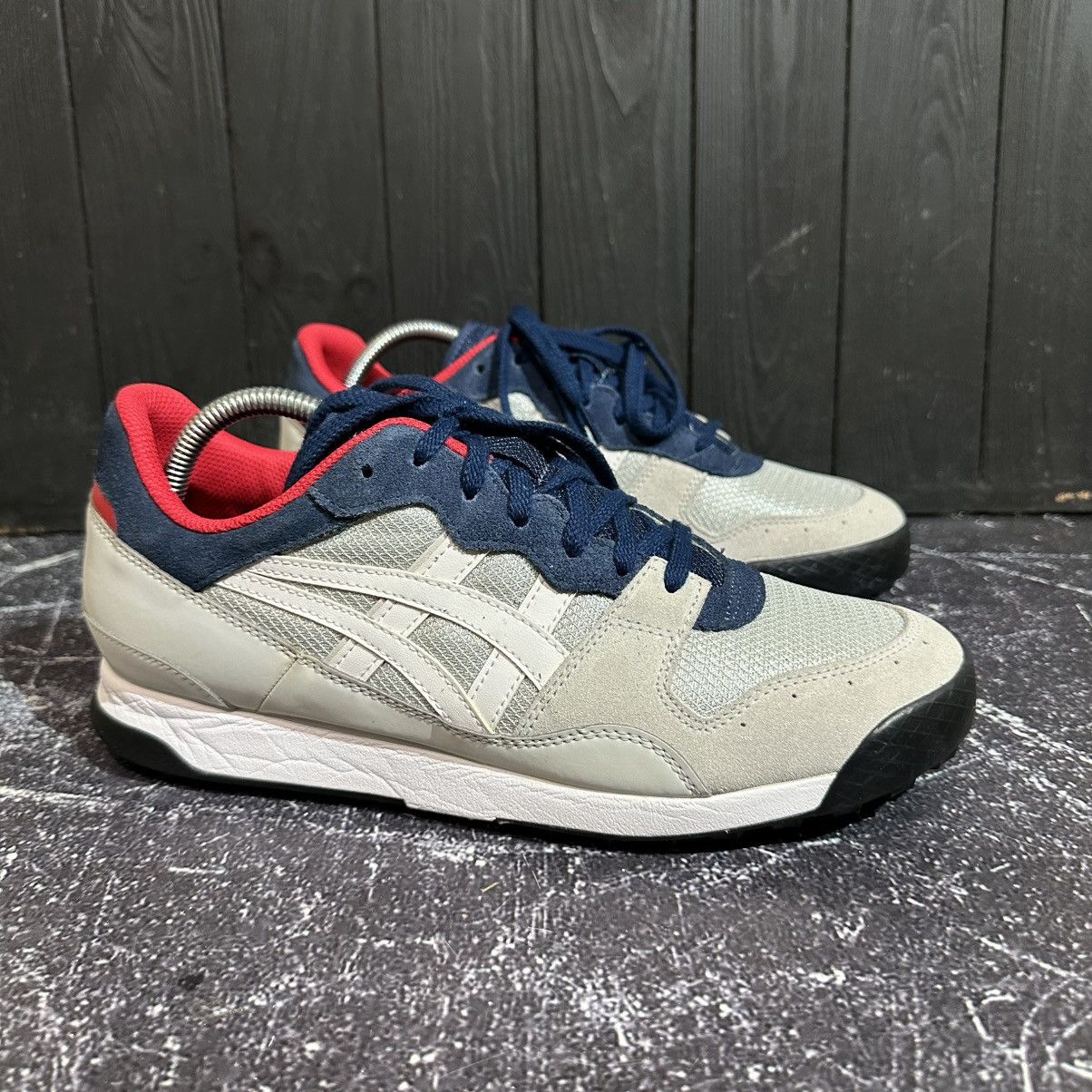 Asics ASICS ONITSUKA TIGER men’s Sneakers 43.5eu 9.5us 27.5cm Size US 9.5 / EU 42-43 - 2 Thumbnail