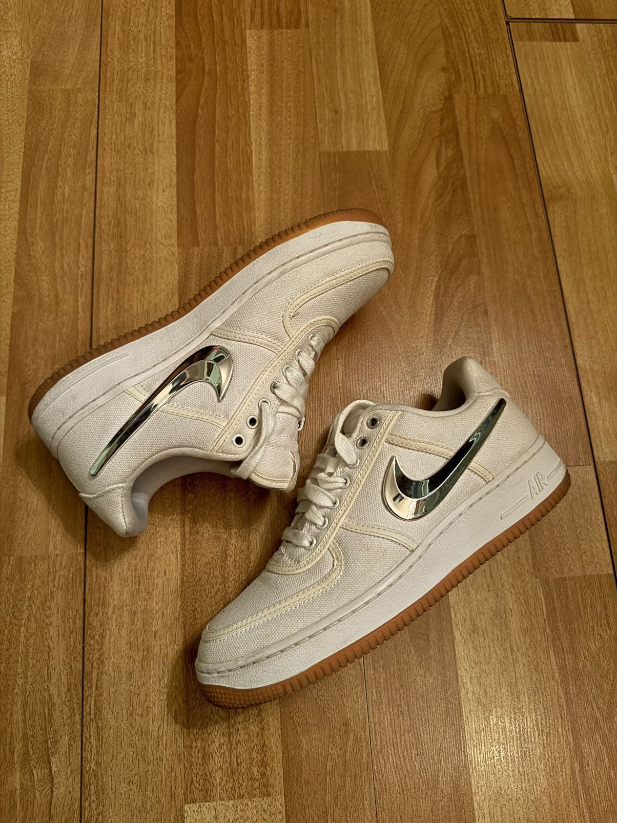 Nike × Travis Scott Travis Scott Air Force 1 Size US 8 / EU 41 - 2 Thumbnail