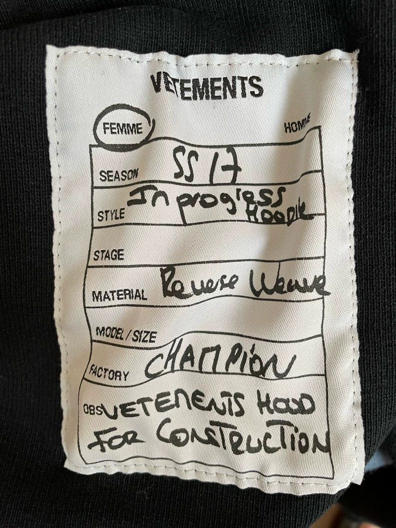 Vetements Vetements Champion Collaboration Black Ribbon Hoodie Size US M / EU 48-50 / 2 - 3 Thumbnail