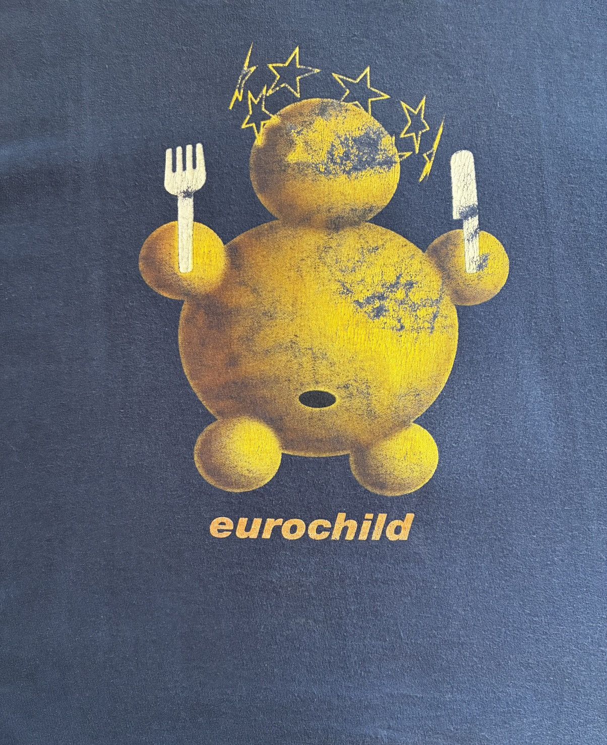 Vintage Vintage Massive Attack “Eurochild” T-Shirt Size US XL / EU 56 / 4 - 4 Thumbnail