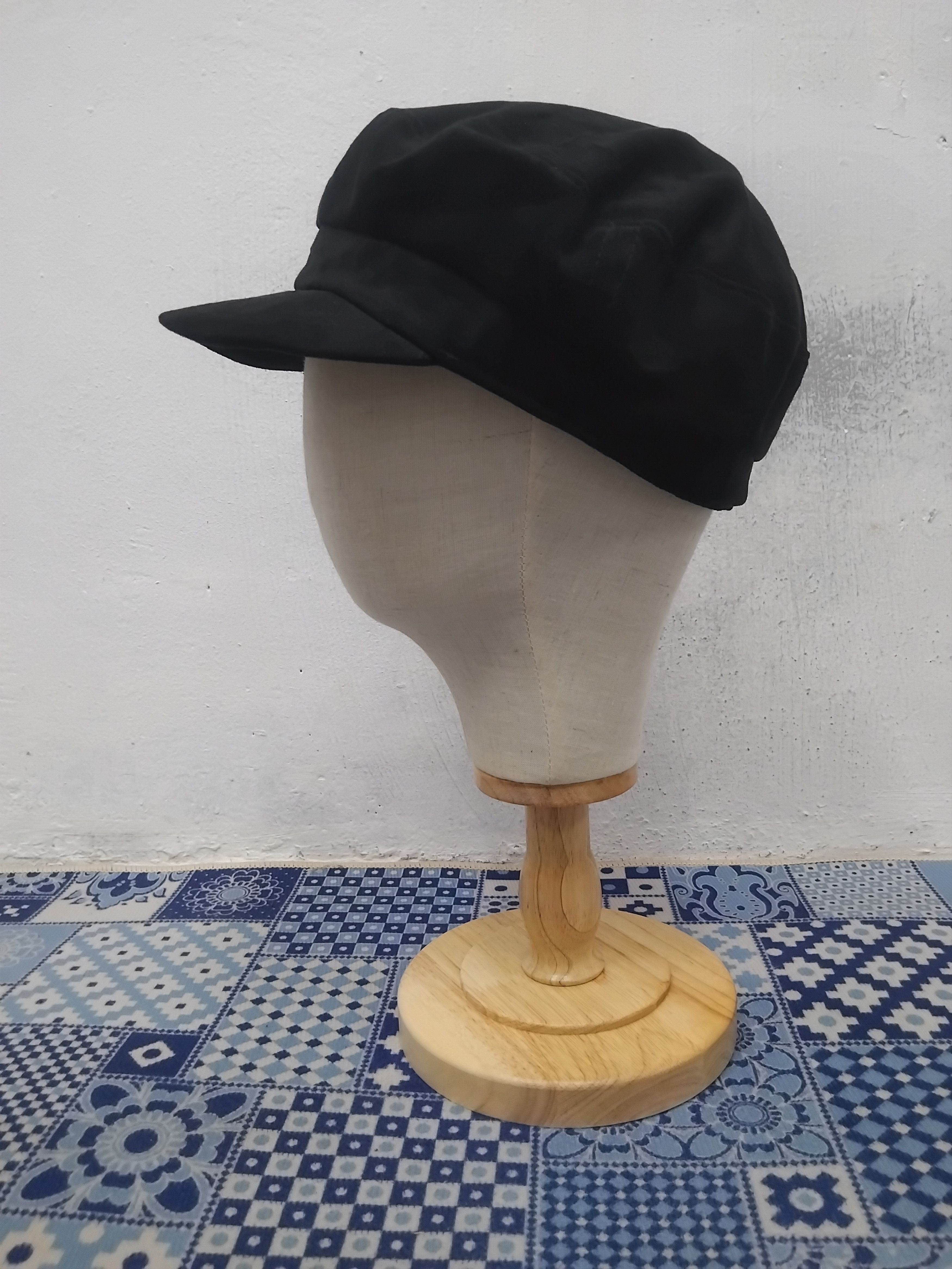 Japanese Brand Vi's black colour captain hat Size 38 - 5 Thumbnail