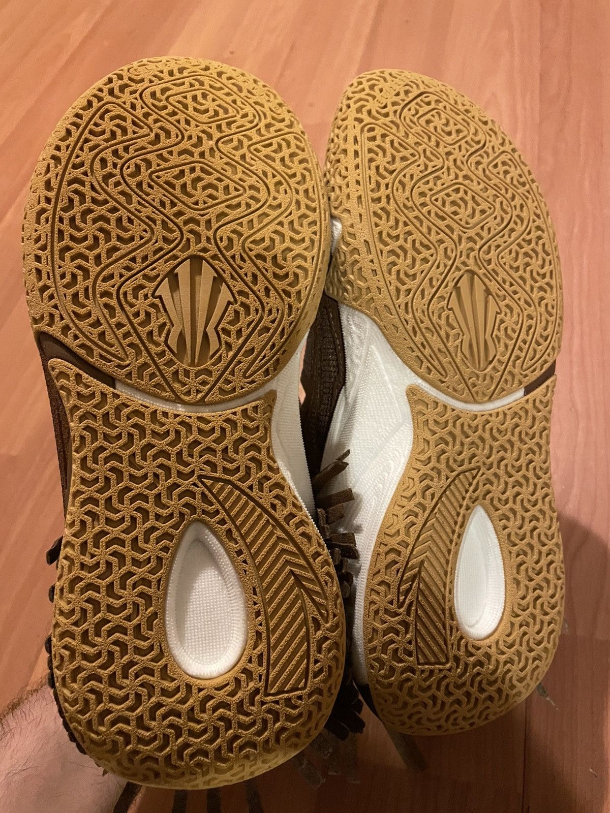 Other Anta Kai 1 Chief Hela Size US 7 / EU 40 - 3 Thumbnail
