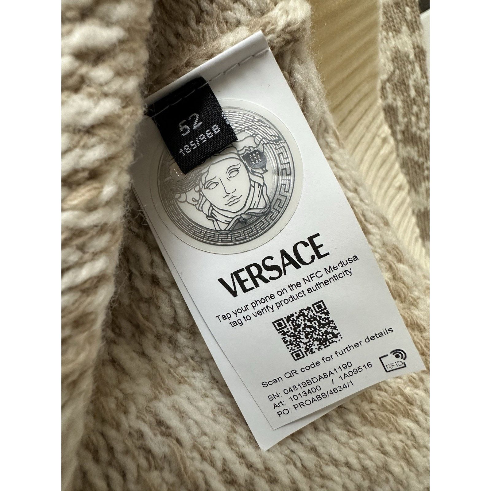 Versace Versace Barocco Wool Knit Sweater Beige 42 US 1013400 Size US L / EU 52-54 / 3 - 15 Thumbnail