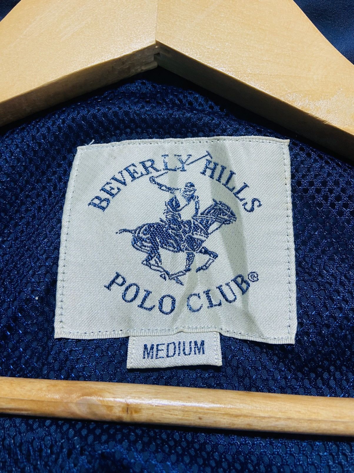 Beverly Hills Polo Club Vintage Baverly Hills Polo Club Hidden Hoodie Light Jacket Size US L / EU 52-54 / 3 - 12 Thumbnail