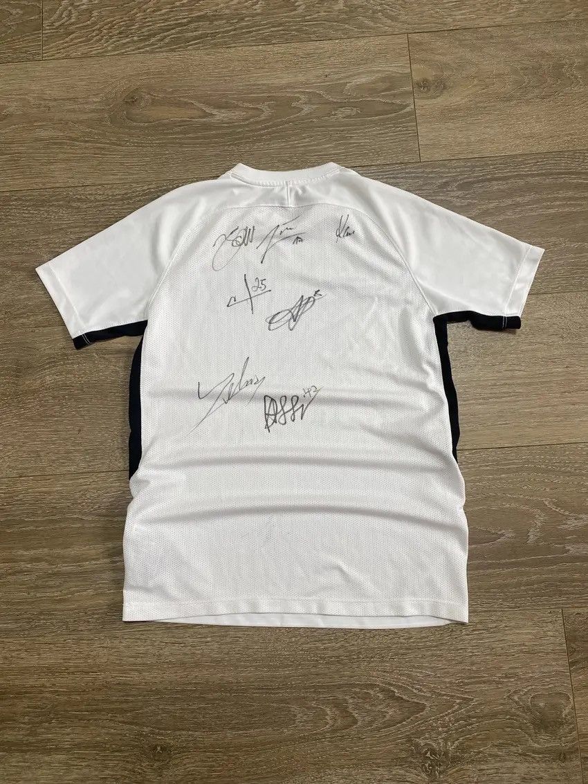 Nike × Vintage VTG SK Sturm Graz Training Football Jersey AUTOGRAPH kids L Size US L / EU 52-54 / 3 - 8 Thumbnail