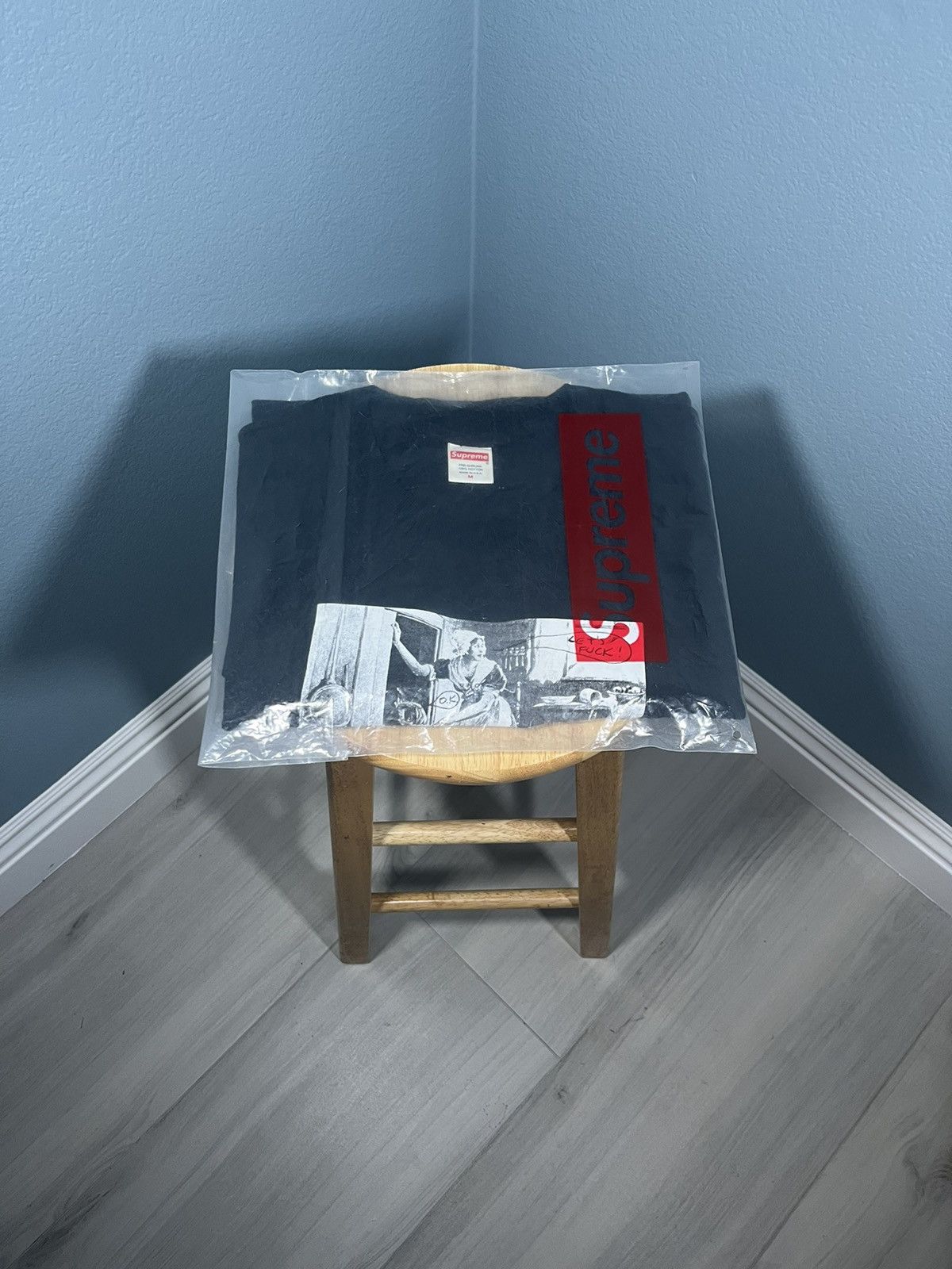 SUPREME X MIKE KELLEY HIDING FROM INDIANS