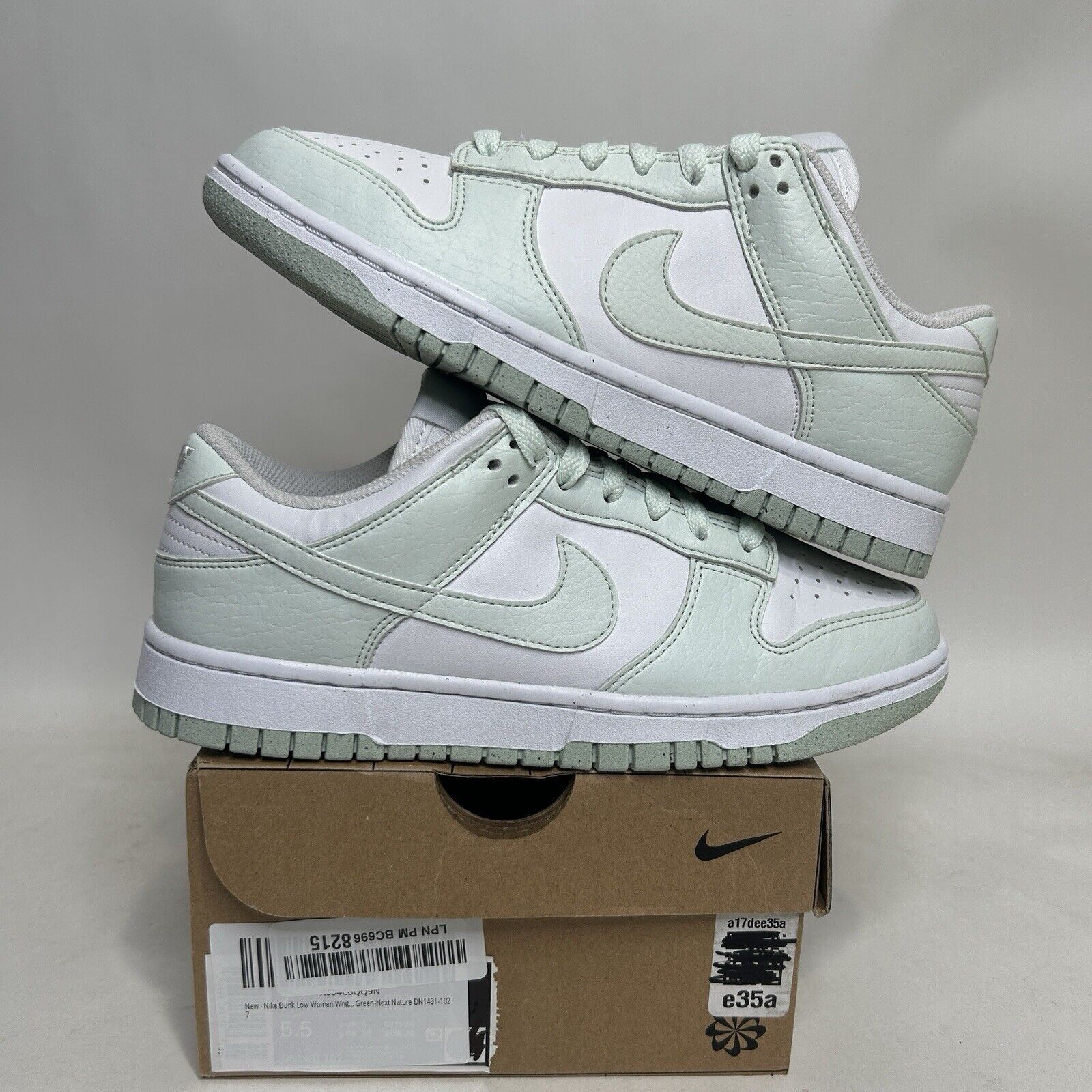 Nike Nike Dunk Low Next Nature WMNS “White Barely Green” 2024 Size US 7.5 / IT 37.5 - 1 Thumbnail
