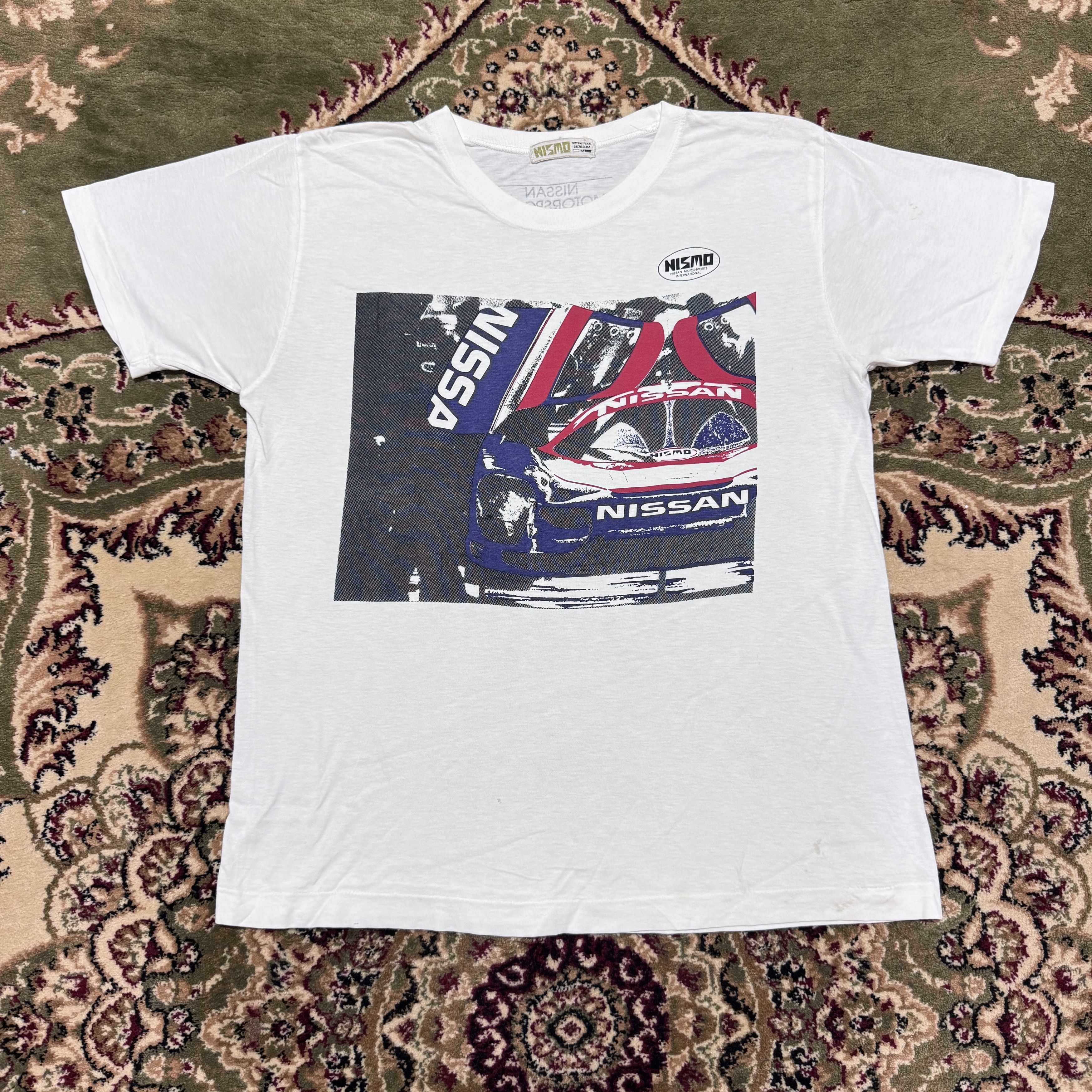 Vintage Vintage Nissan GTR Nismo Motorsport International T shirt Size US M / EU 48-50 / 2 - 1 Thumbnail