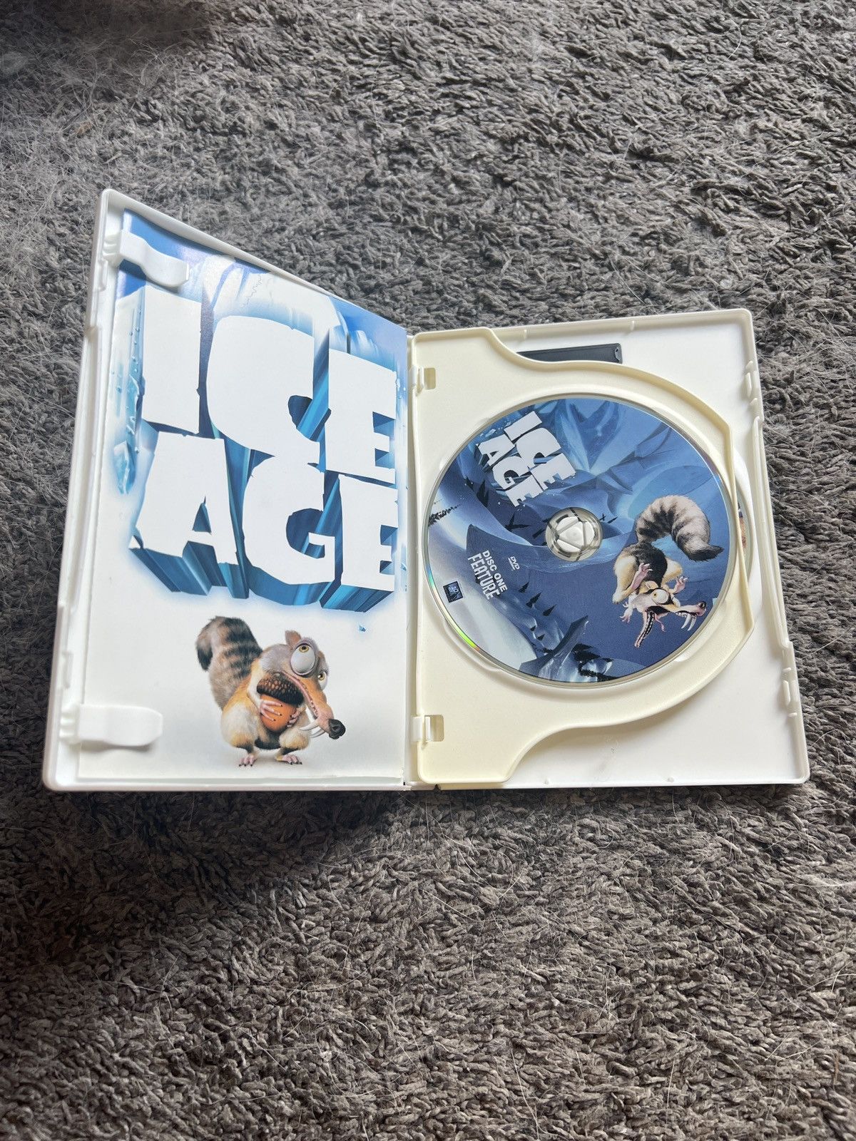 Vintage Ice Age (DVD) Size ONE SIZE - 4 Thumbnail