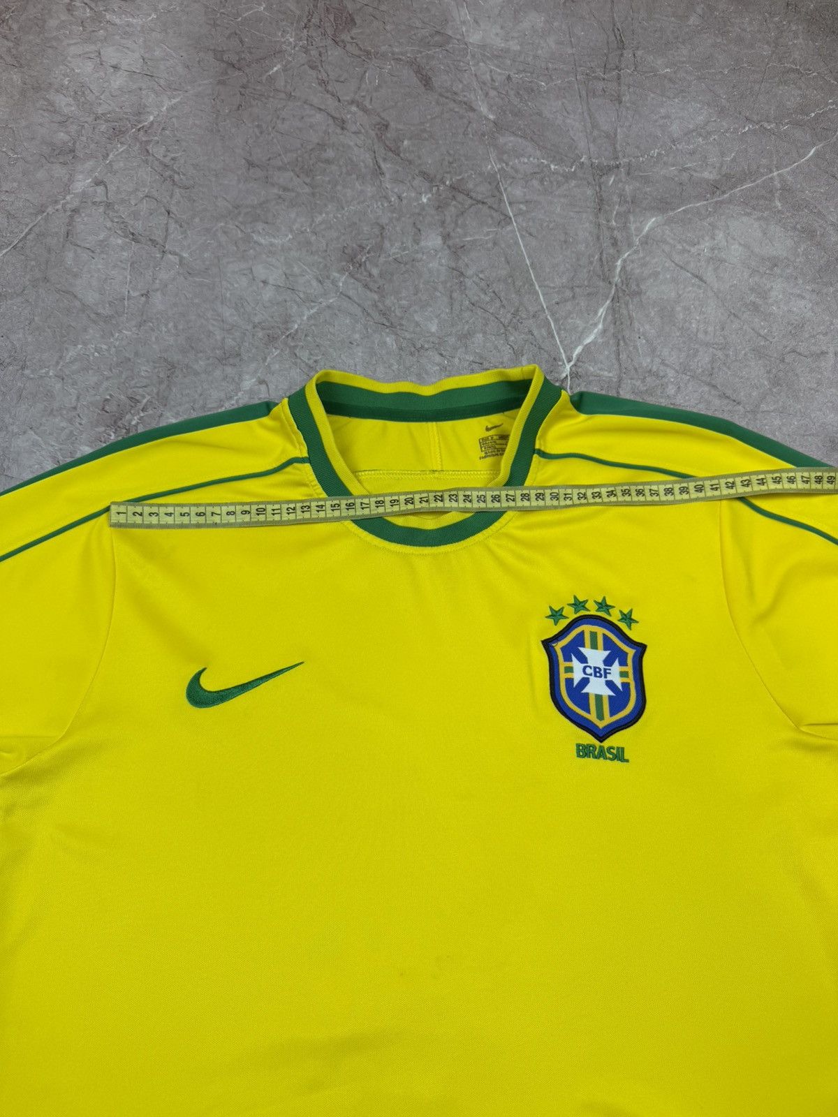 Nike Nike Vintage Brazil Jersey Size M Size US M / EU 48-50 / 2 - 13 Thumbnail