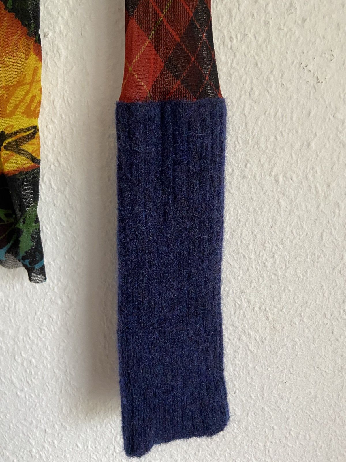 Jean Paul Gaultier Jean Paul Gaultier FW1998 Ukraine Face Mesh Size S / US 4 / IT 40 - 4 Thumbnail
