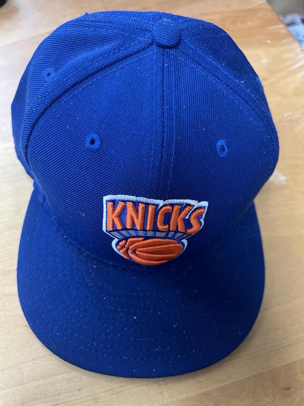 New Era New York Knicks 1998 hat. 59Fifty 7 3/4 Size ONE SIZE - 1 Thumbnail