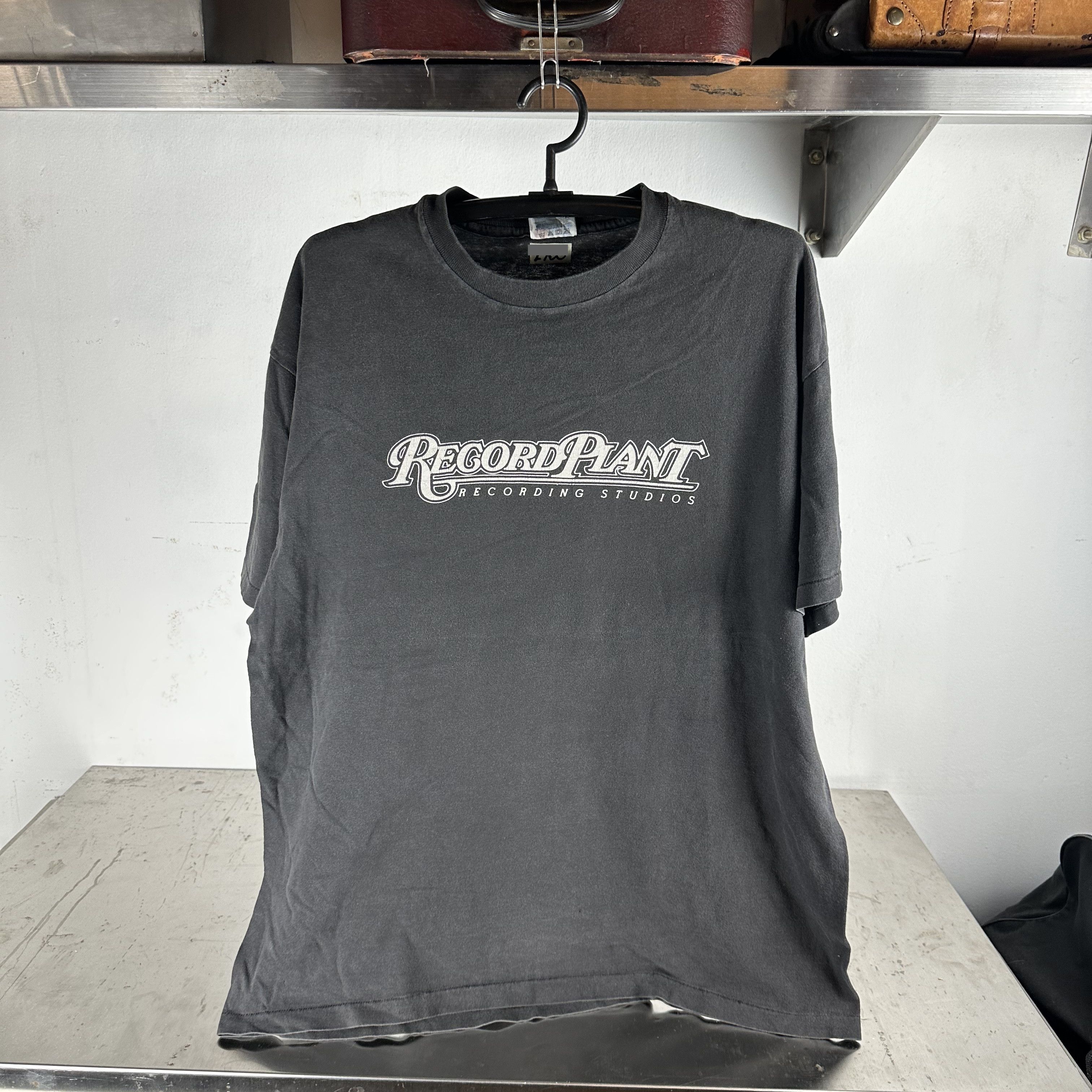 Vintage ​Vintage 90s Record Plant Recording Studios T-shirt Size US XL / EU 56 / 4 - 1 Thumbnail