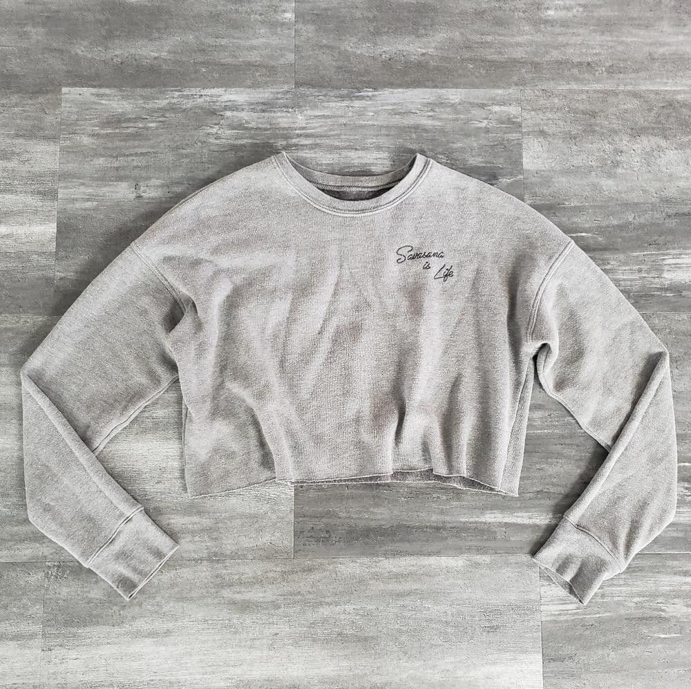 Designer Grey Savasana Is Life Cropped Sweater Long Sleeve Size S / US 4 / IT 40 - 1 Thumbnail