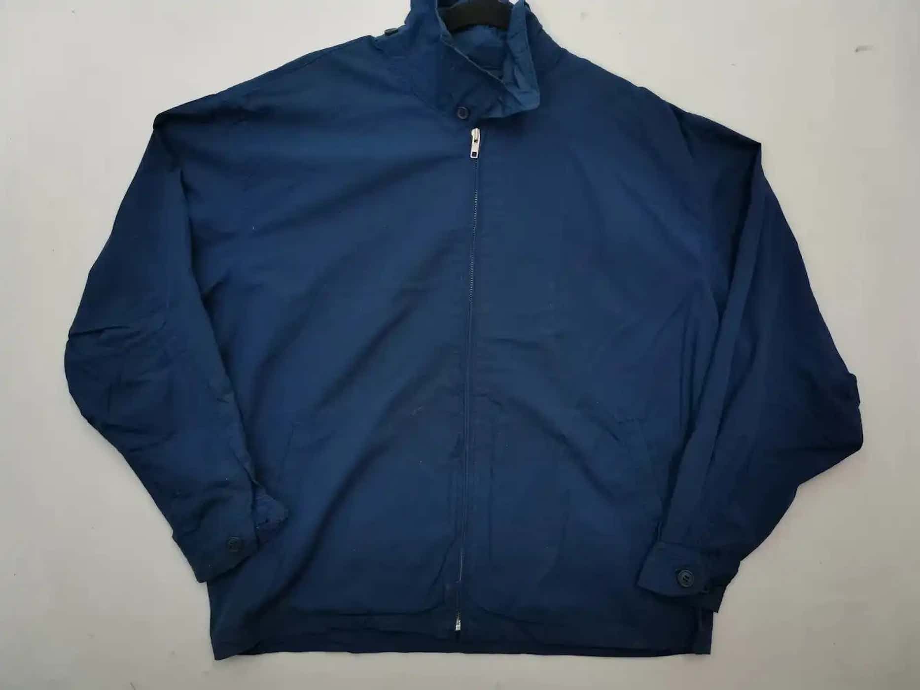Vintage Vintage Fish Print Big Logo Jacket Size US XL / EU 56 / 4 - 1 Thumbnail