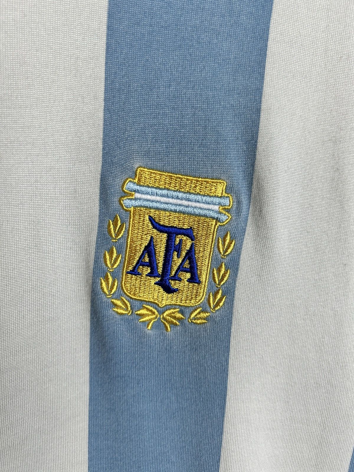 Adidas Adidas Originals Argentina #10 Maradona 2018 Retro Jersey L Size US L / EU 52-54 / 3 - 3 Thumbnail