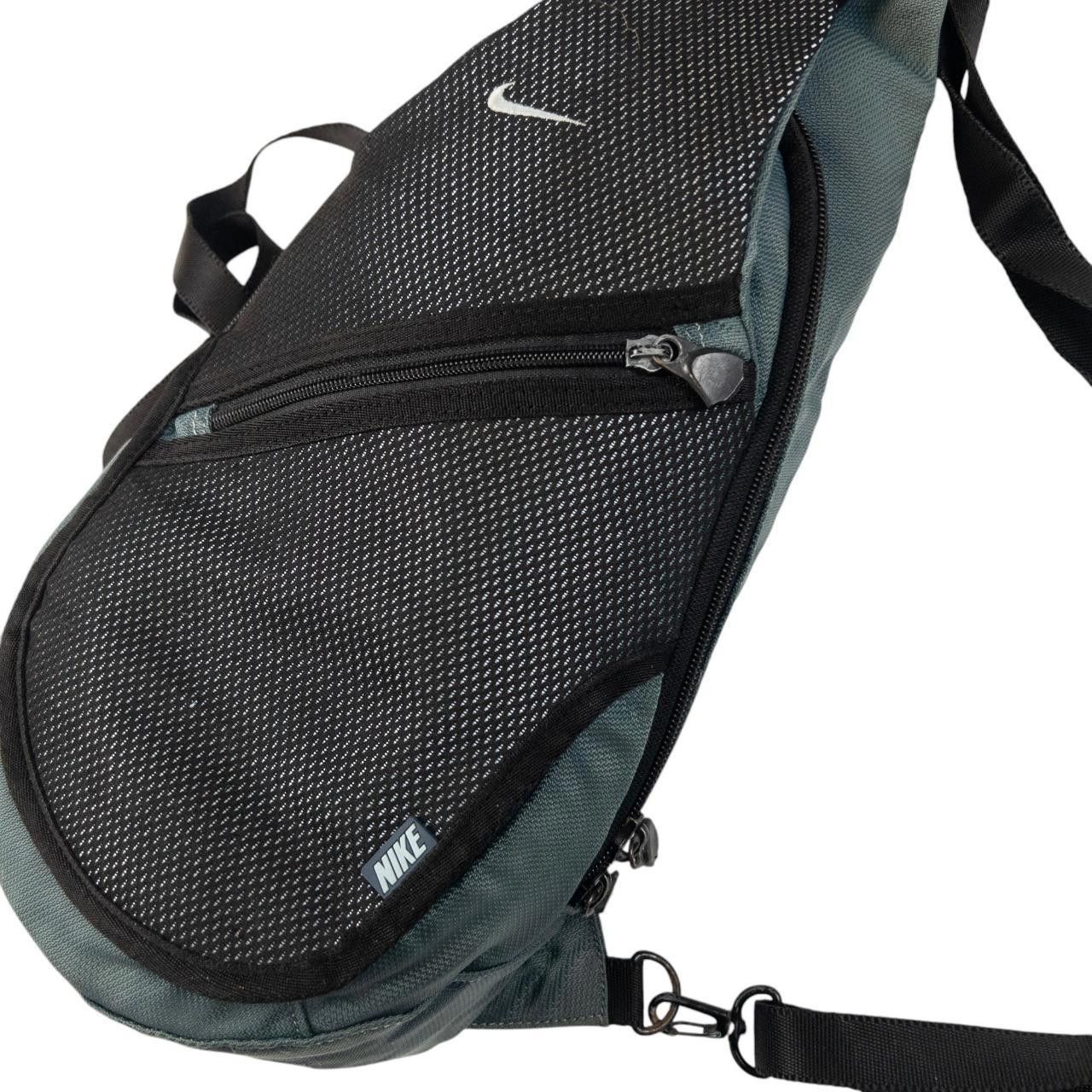 Nike Vintage Nike Sling Backpack Size ONE SIZE - 7 Thumbnail
