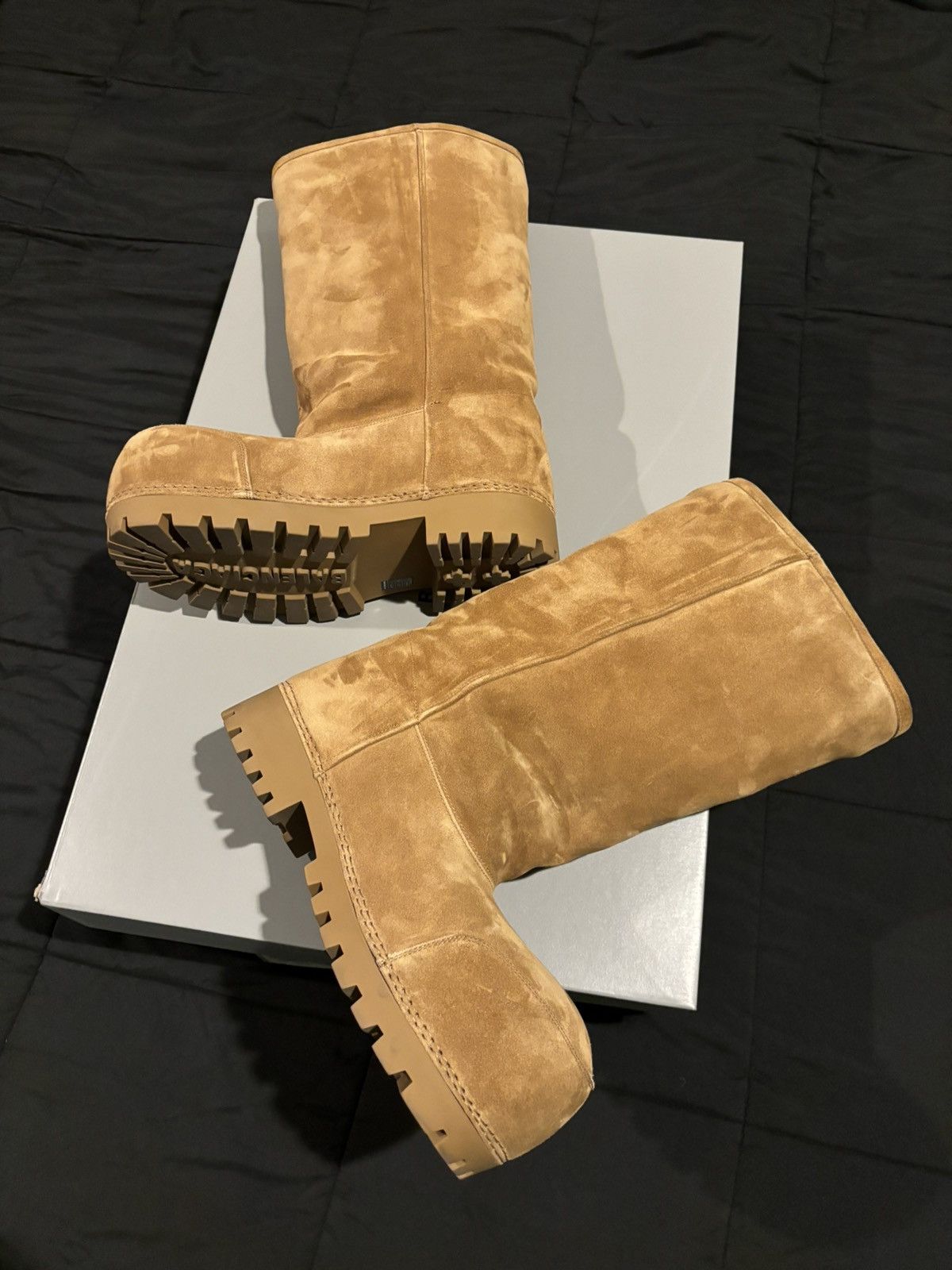 Pre-owned Balenciaga Fall 24 Suede Alaska Boots In Brown