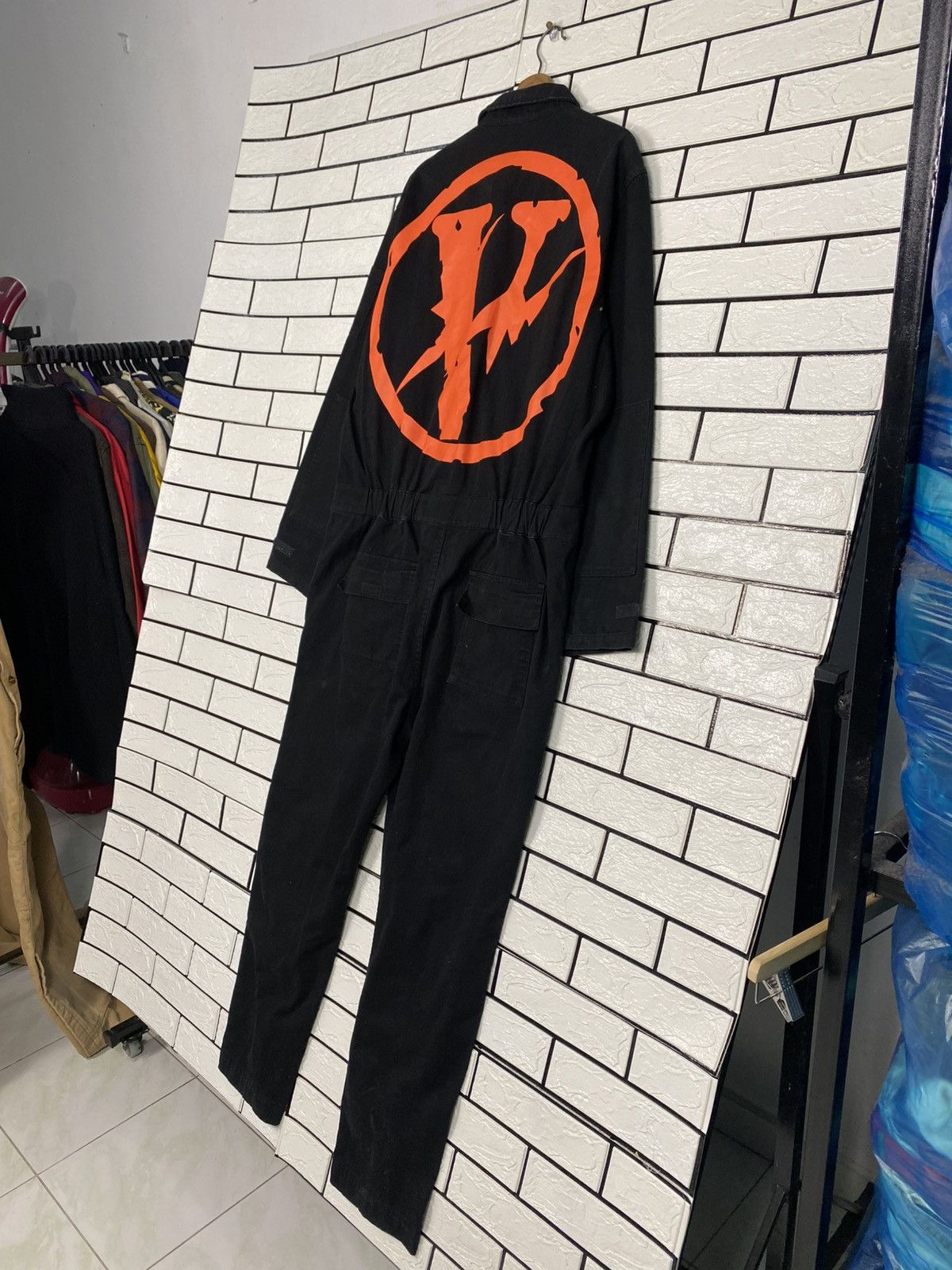 Fragment Design 📌VLONE X FRAGMENT DESIGN FRIENDS FRAGMENT FLIGHT SUIT Size US 40 / EU 56 - 2 Thumbnail