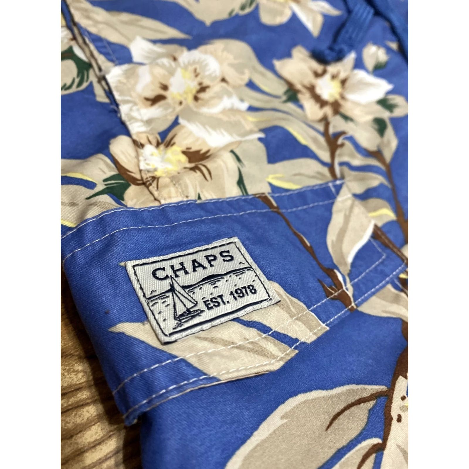 Chaps Chaps Hawaiian Floral Swim Shorts Trunks Swimsuit XL 9" inseam Blue Size US 36 / EU 52 - 2 Thumbnail