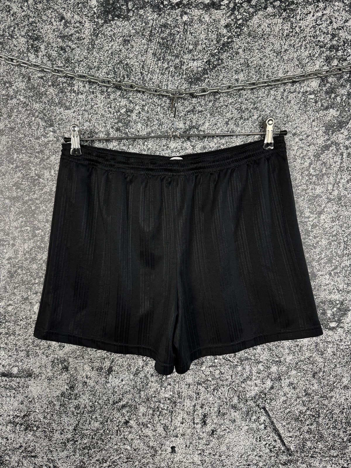 Adidas Adidas Vintage 90s Soccer Shorts Sportswear Retro Size M Size US 34 / EU 50 - 8 Thumbnail