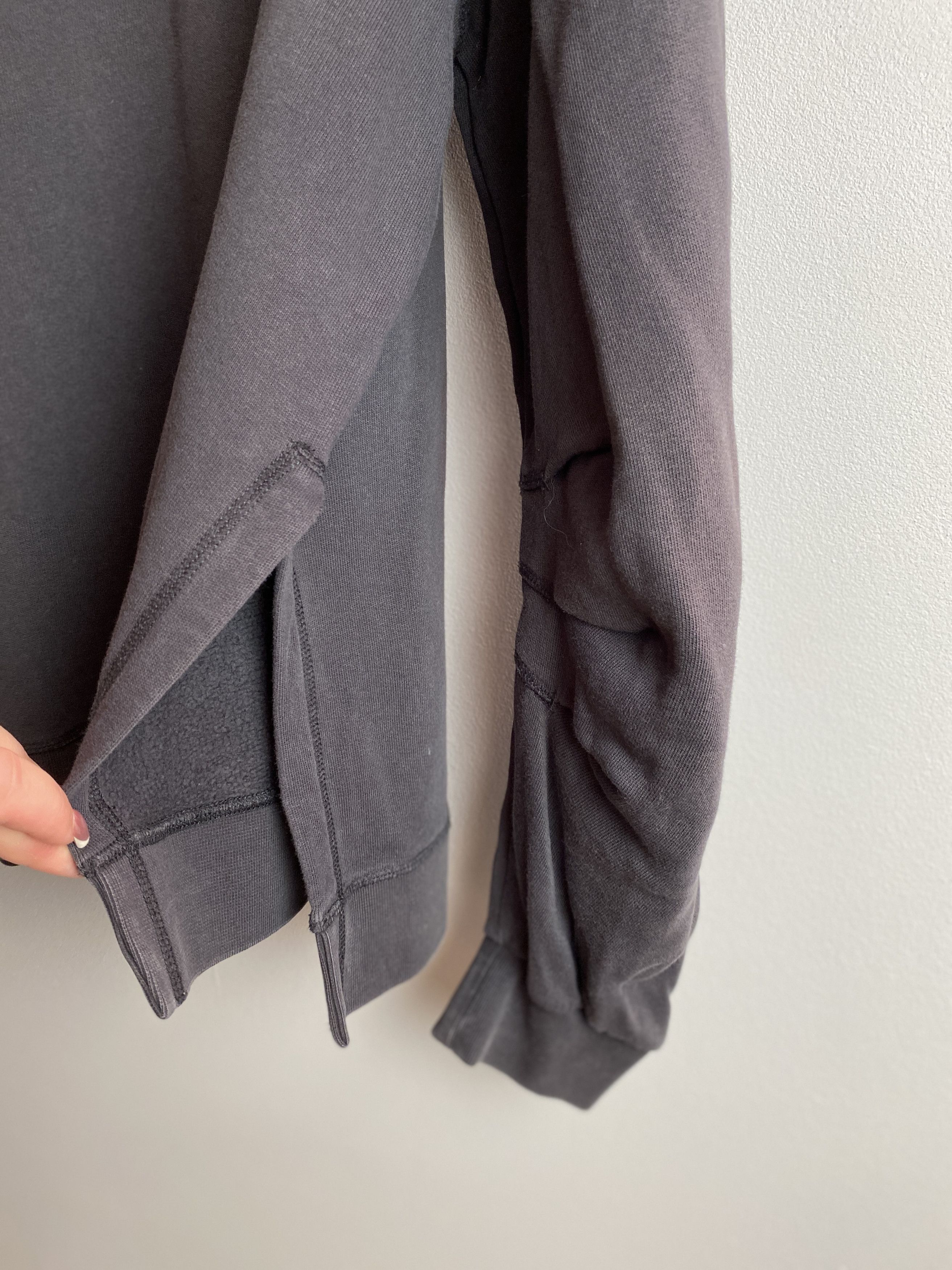 Ganni Ganni small back logo sweatshirt crewneck Size M / US 6-8 / IT 42-44 - 4 Thumbnail