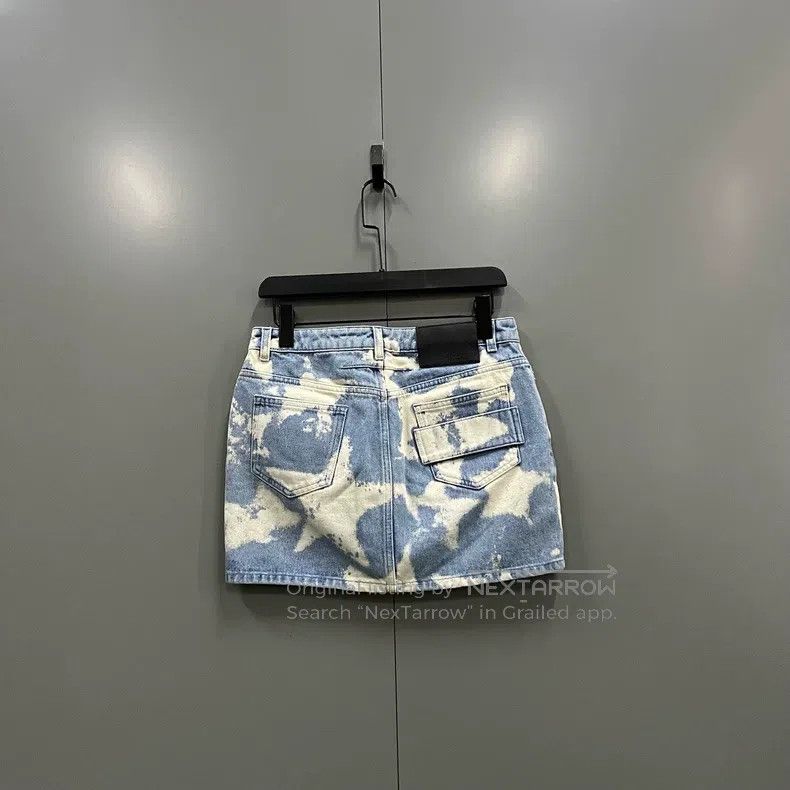 Givenchy Givenchy Size36 Graffiti Star Denim Skirt Size L / US 10 / IT 46 - 2 Thumbnail