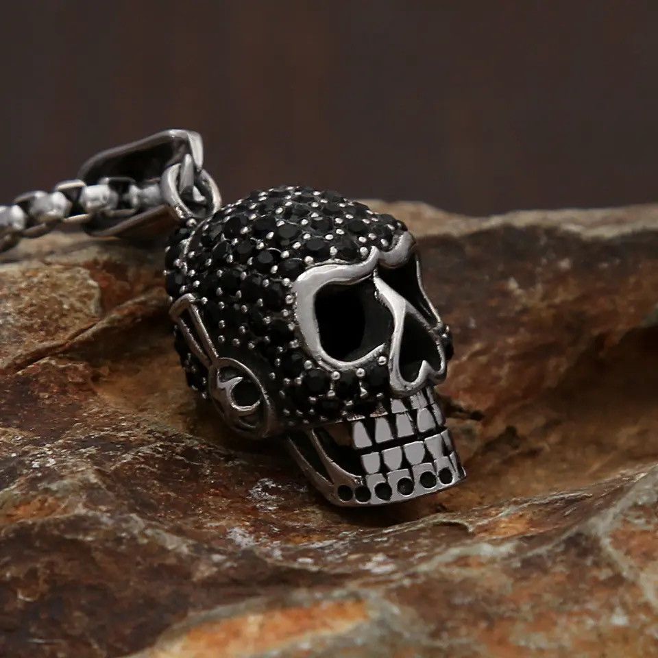 Jewelry Gothic Black Skull Pendant Necklace Size ONE SIZE - 5 Thumbnail