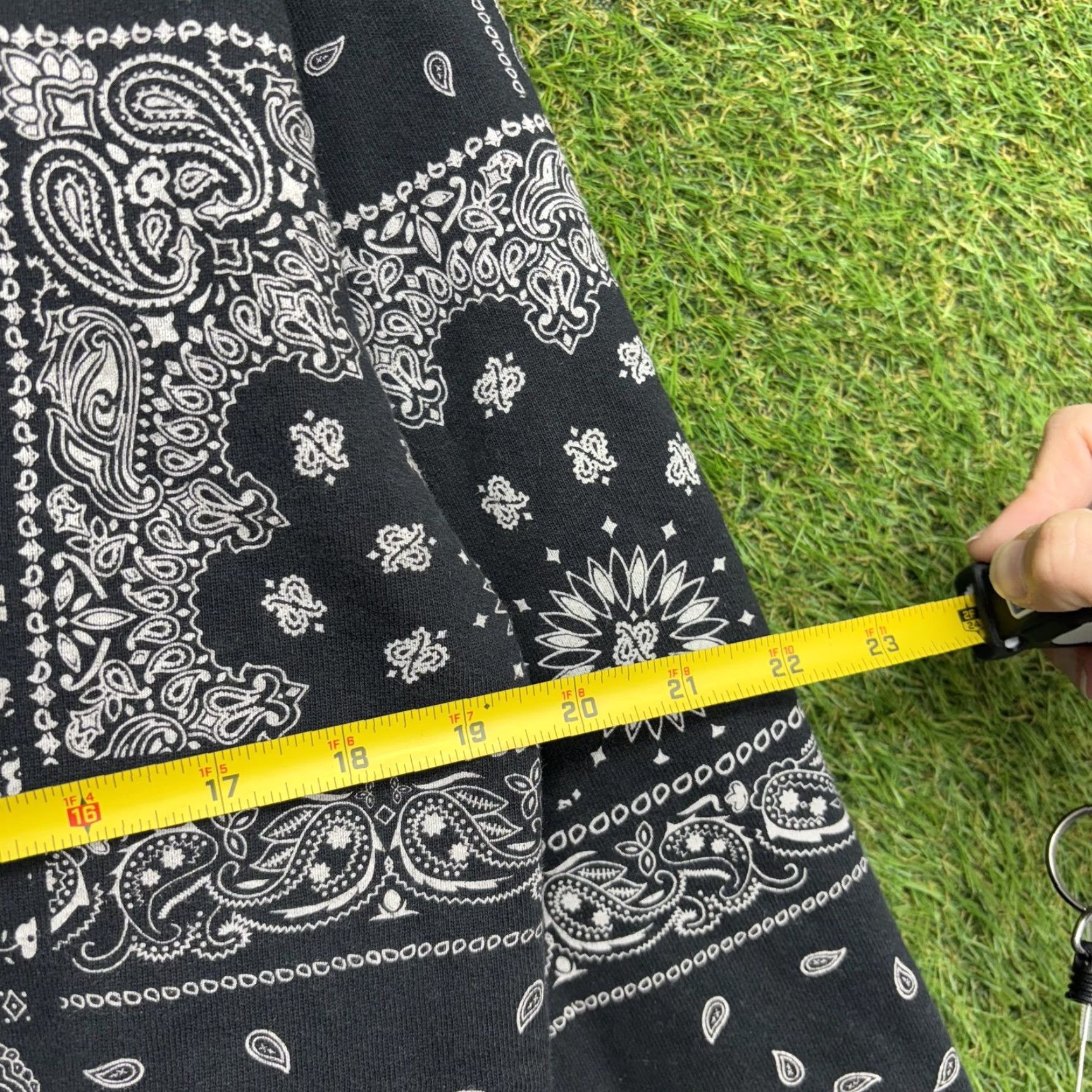 Talentless Talentless Hoodie Mens Small Bandana Paisley Patchwork Pullover Sweatshirt AOP Size US S / EU 44-46 / 1 - 3 Thumbnail