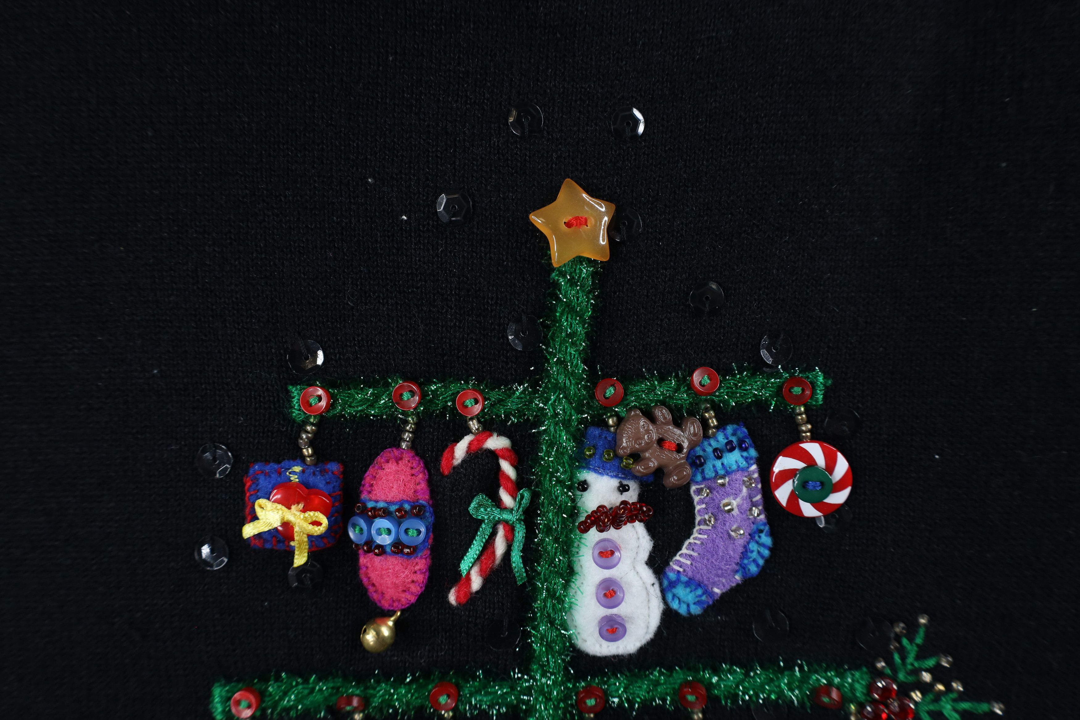 Vintage Vintage 90s Streetwear Tree Ornament Knit Sweater Black Size 3XL / US 20-22 - 5 Thumbnail