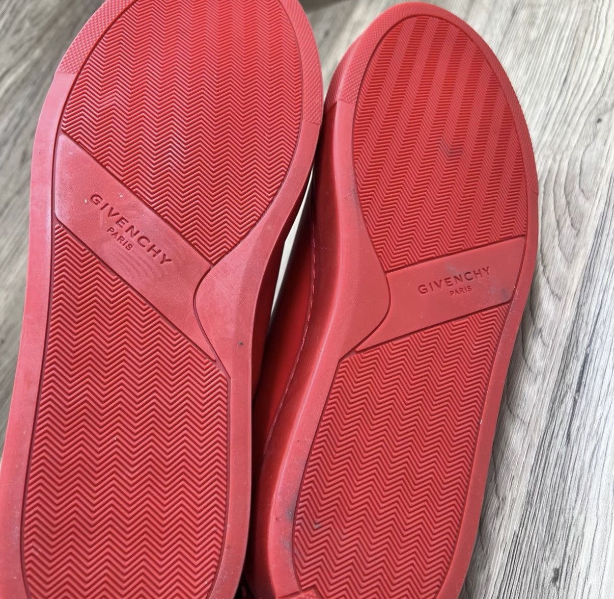 Givenchy Givenchy red sneakers J41 Size US 8 / EU 41 - 5 Thumbnail