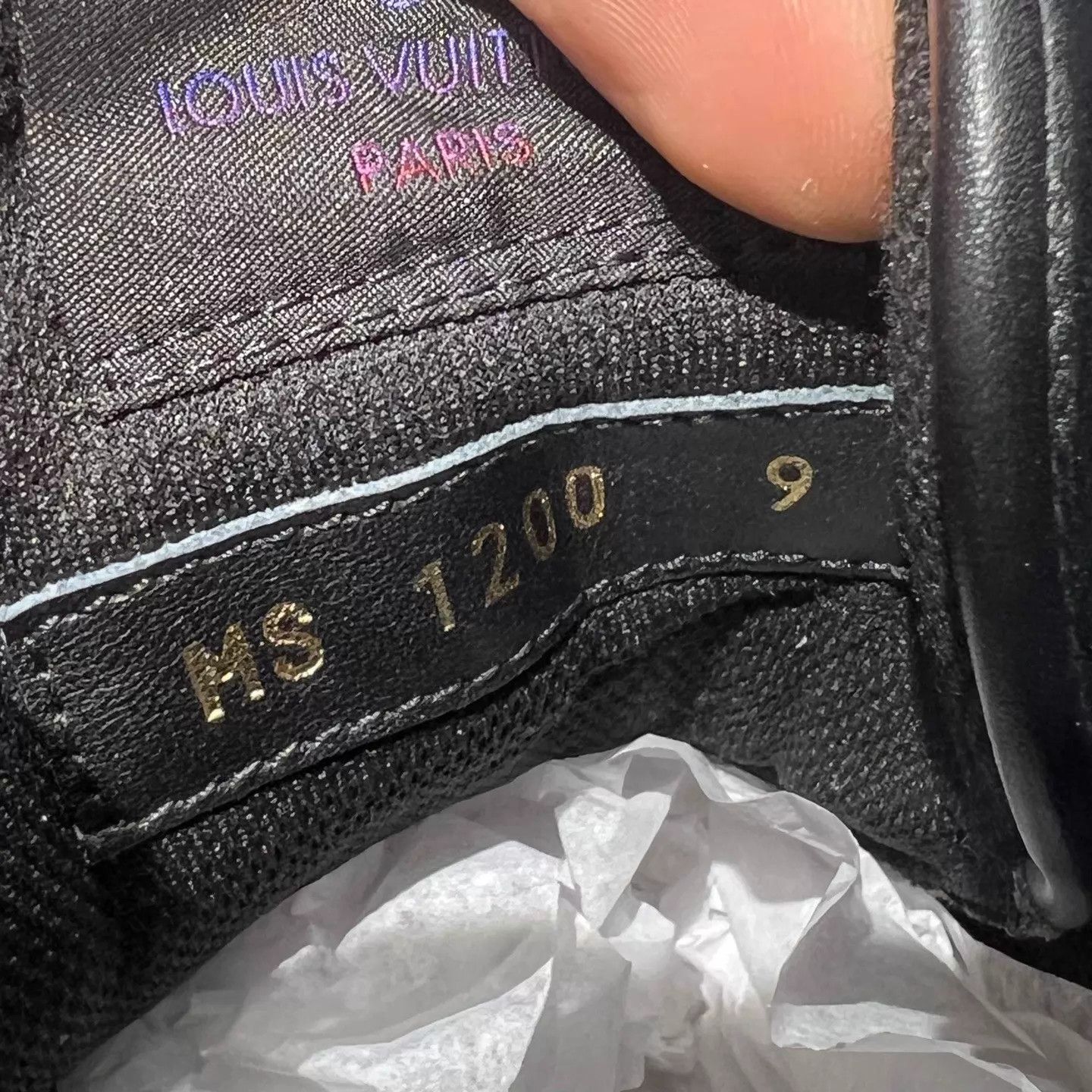 Louis Vuitton LV High-Top Embossed Monogram Sneaker Black UK9/43 Size US 10 / EU 43 - 8 Thumbnail