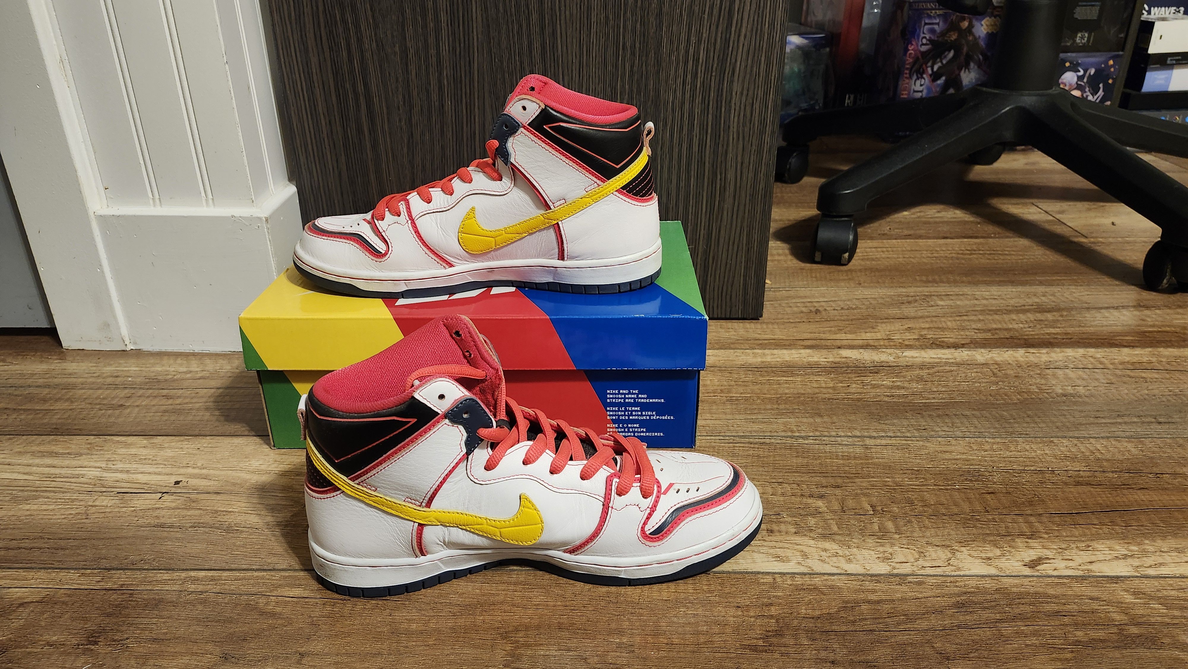 Nike Nike x Gundam Unicorn Dunk Size US 9 / EU 42 - 2 Thumbnail